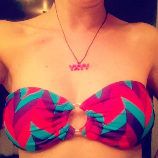 YxYY bikini boobs